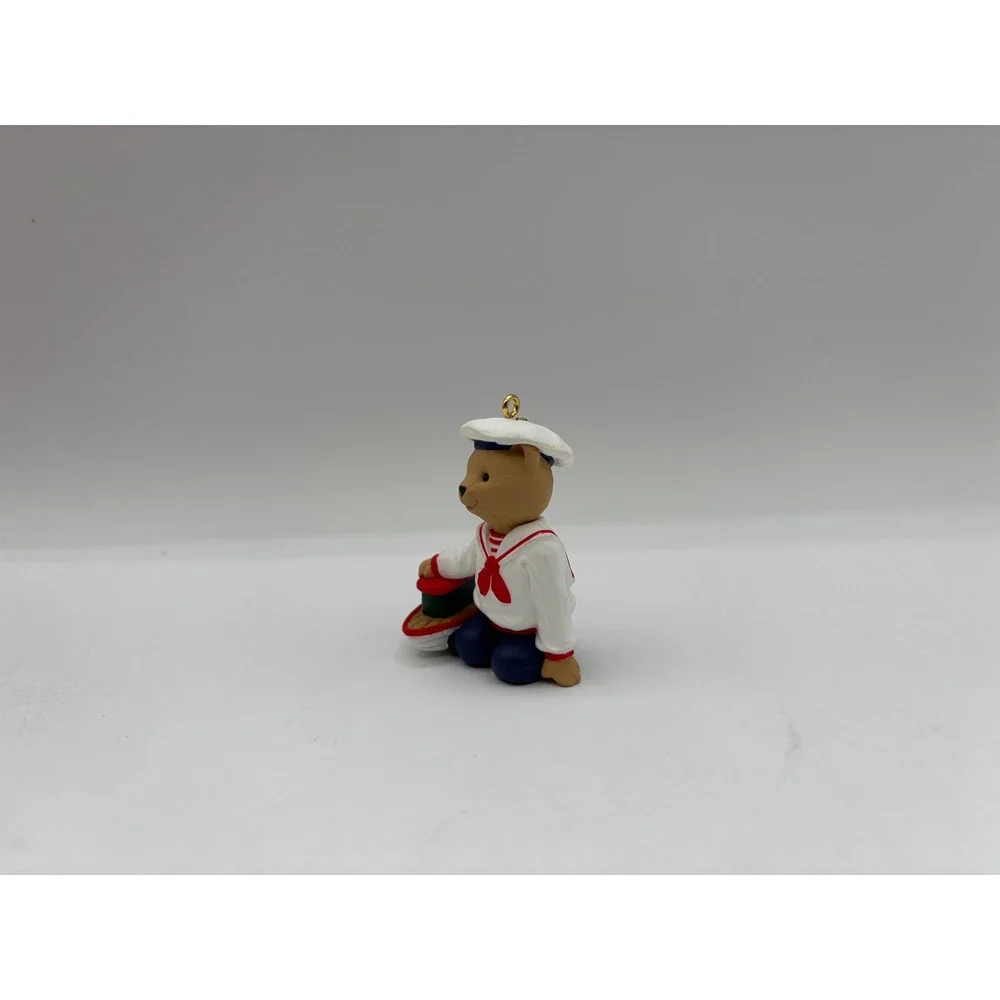 Hallmark Keepsake Ornament 1993 Abearnathy Bearinger 3rd in a Collection of 4